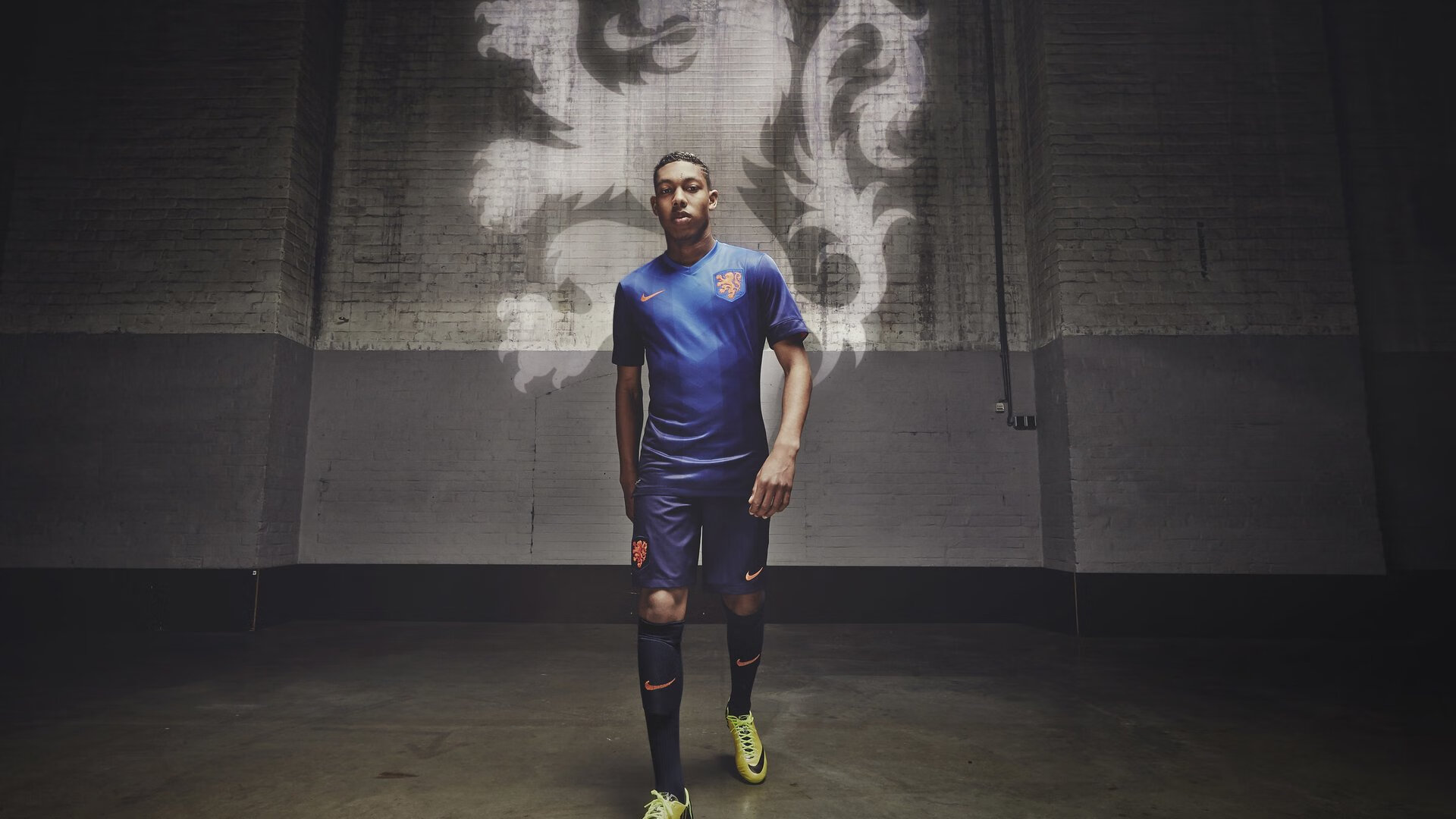 西甲战术革新引领潮流,比赛精彩瞬间频繁出现,西甲经典比赛